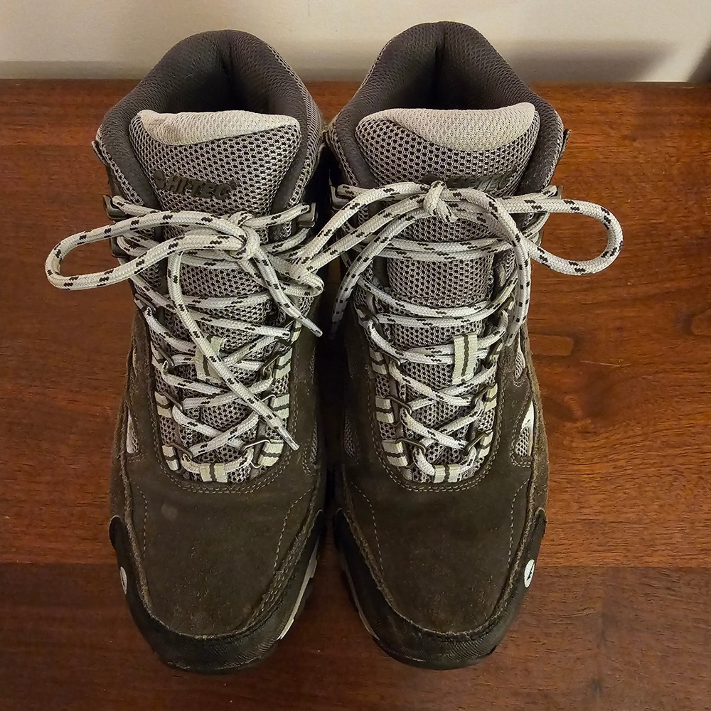 Hi-Tec Womens 7.5 Waterproof Hiking Boots Brown Grey Suede Trail Shoes 22052 - Picture 5 of 8